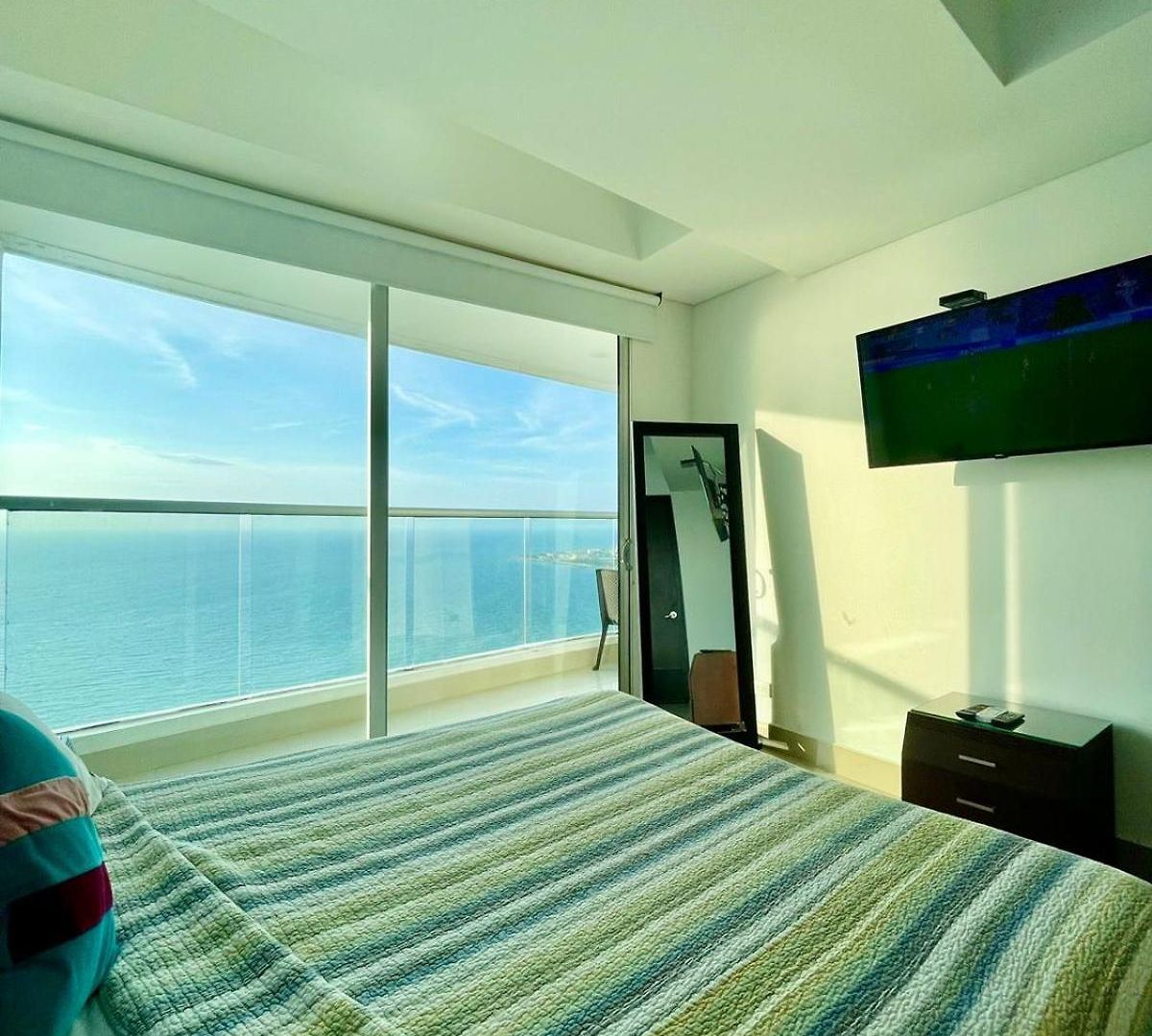Apartamento Con Vista Al Mar Es Mi Casa