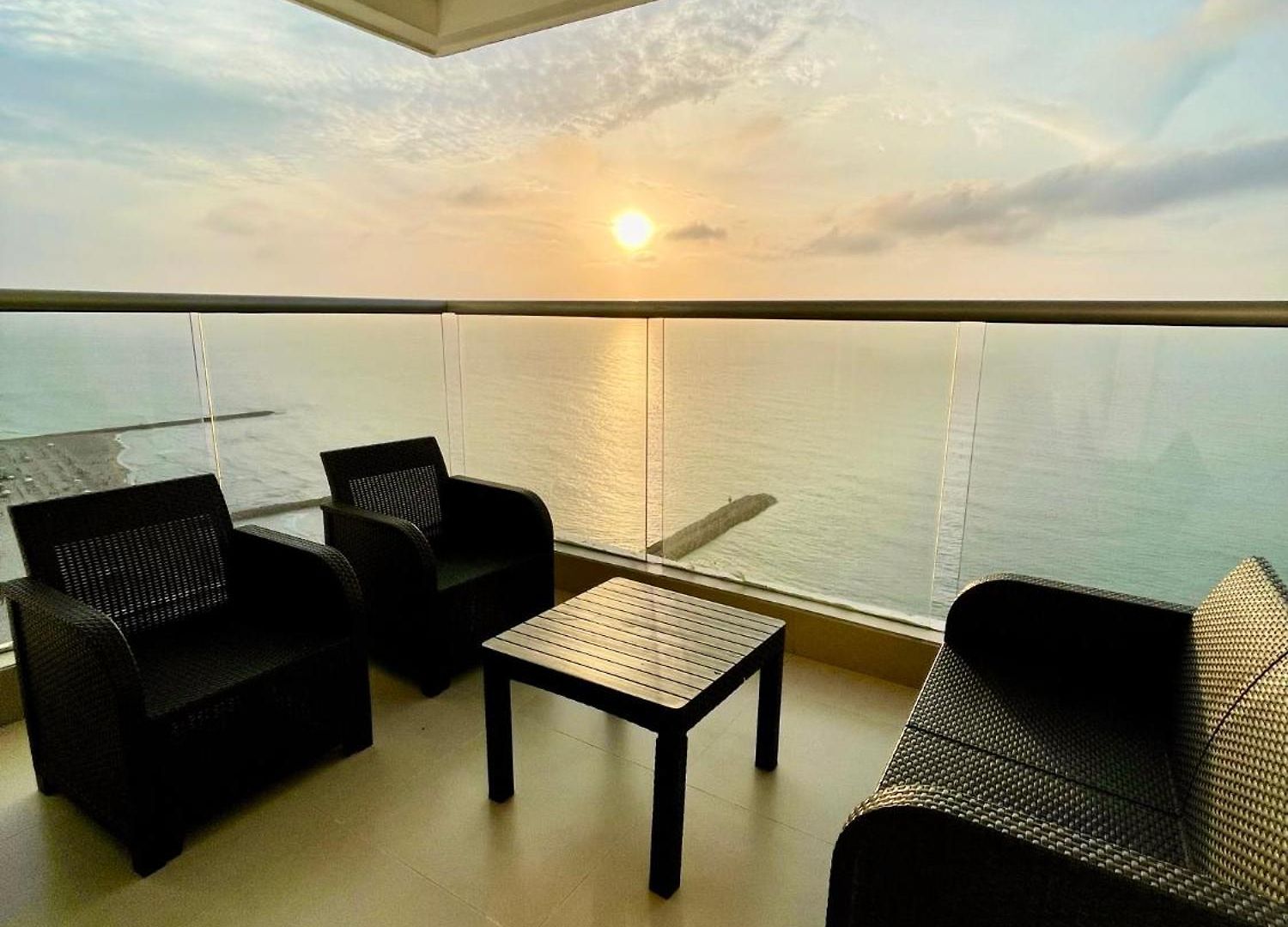 Apartamento Con Vista Al Mar Es Mi Casa