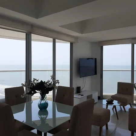 Apartamento Con Vista Al Mar Es Mi Casa